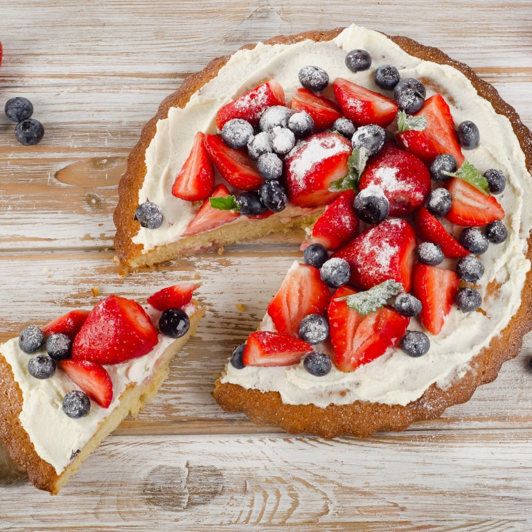 Torte von der  Konditorei und  Zutaten vom Lebensmittelgroßhändler STeidinger & Schmidt